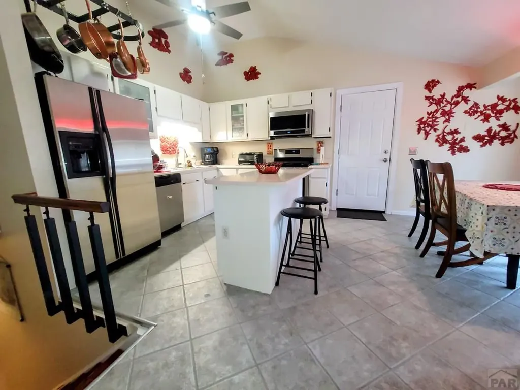 2115 Rangeview Drive Pueblo CO 81008