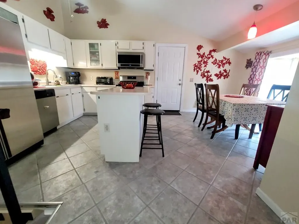 2115 Rangeview Drive Pueblo CO 81008