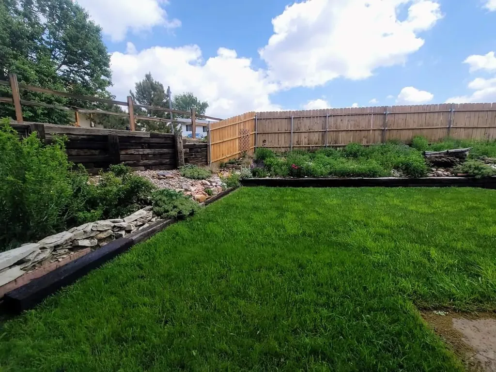 2115 Rangeview Drive Pueblo CO 81008