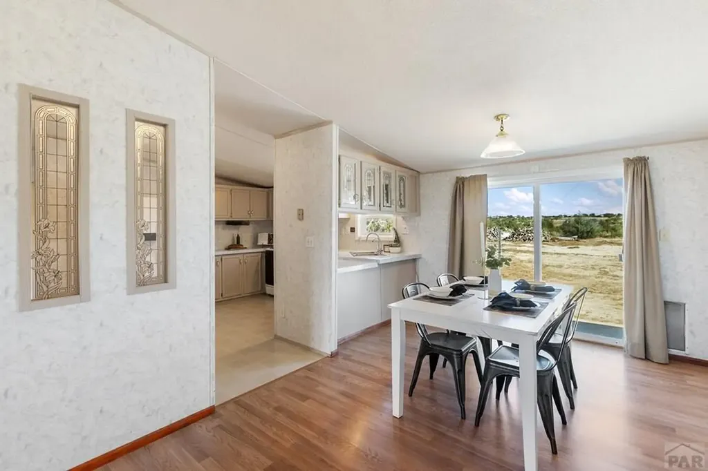 358 13th Street Penrose CO 81240