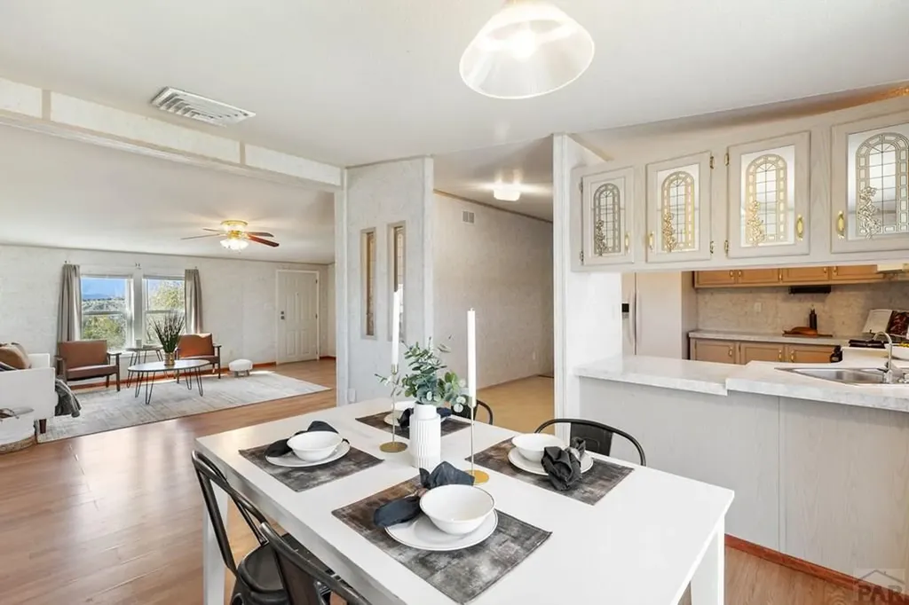 358 13th Street Penrose CO 81240