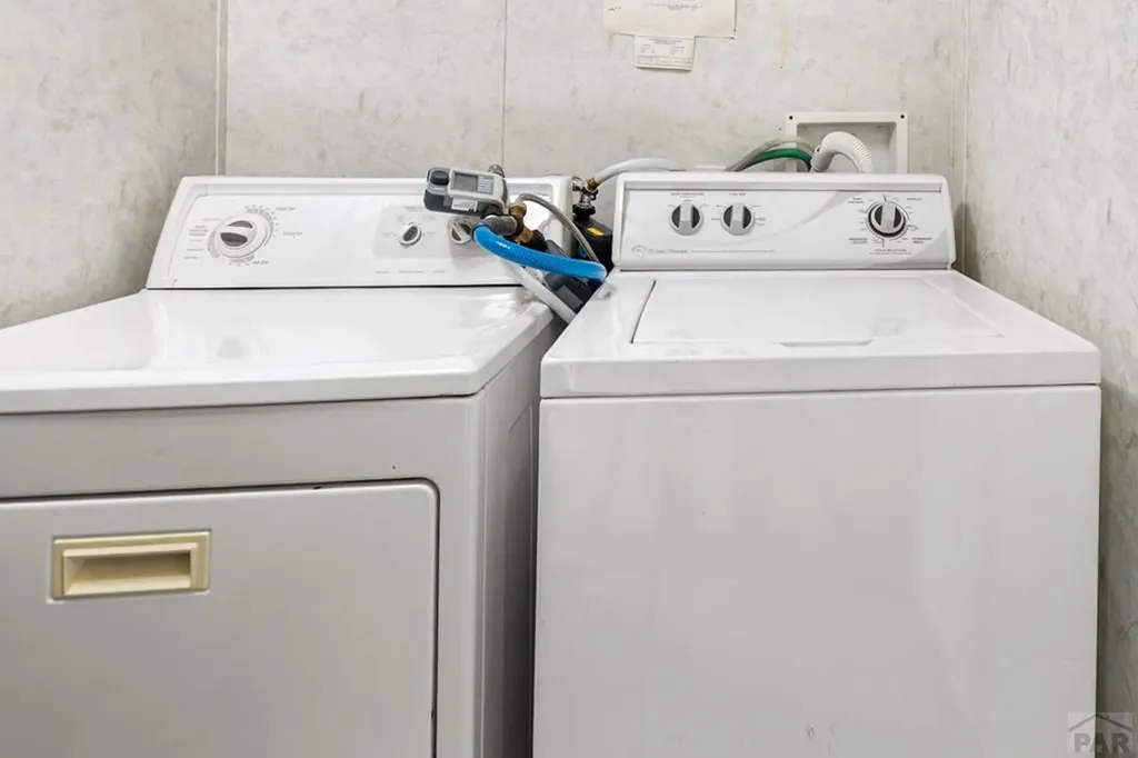 358 13th Street Penrose CO 81240