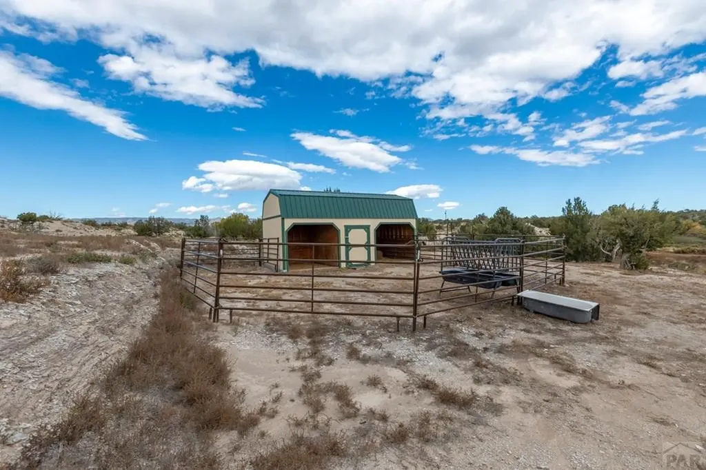 358 13th Street Penrose CO 81240