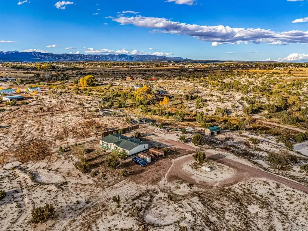 358 13th Street Penrose CO 81240