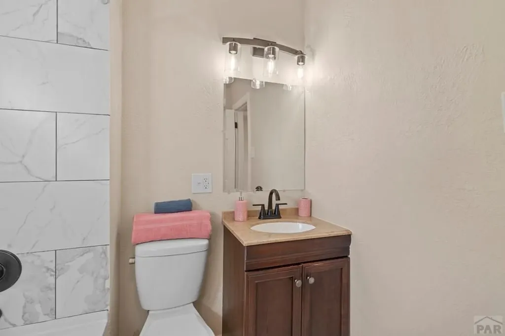 542 Ardath Lane Pueblo CO 81005