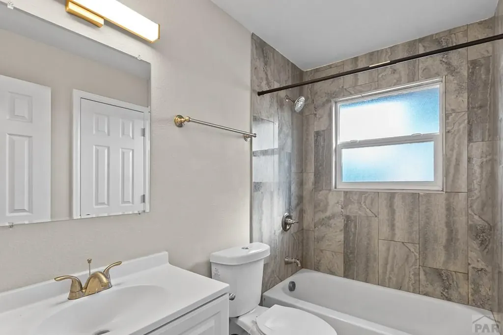 4511 Sunnyhill Drive Colorado Springs CO 80916