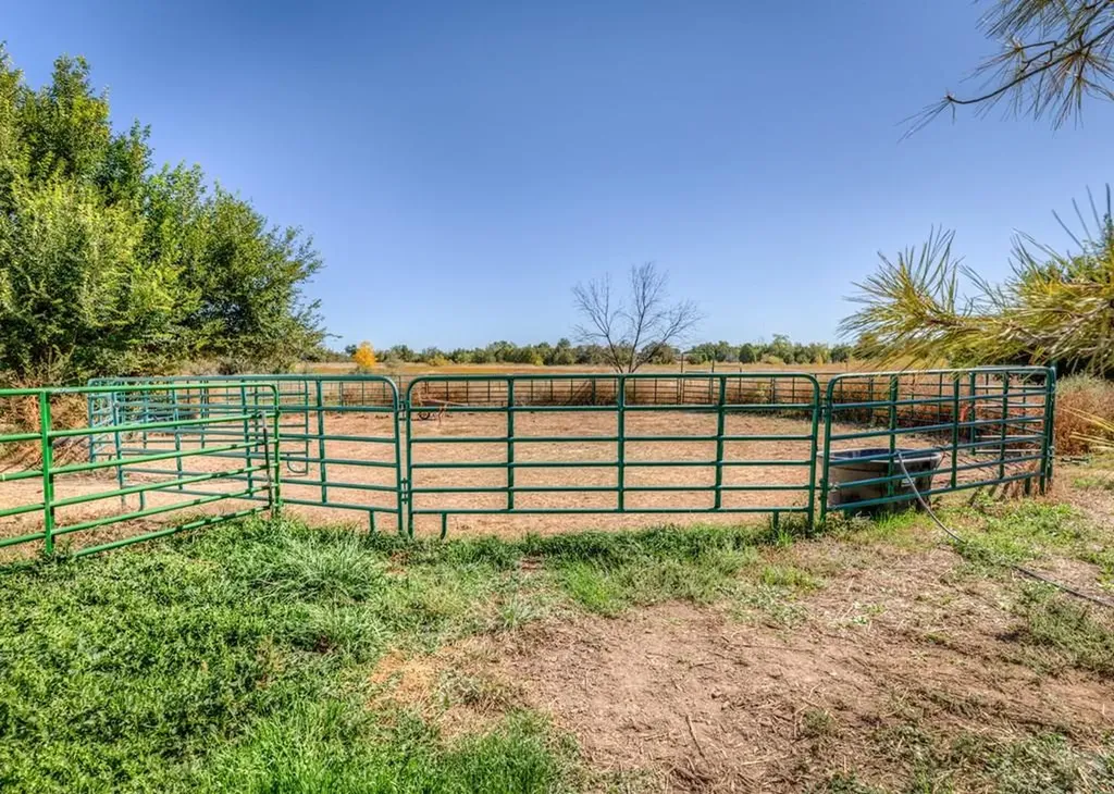 1006 I Street Penrose CO 81240