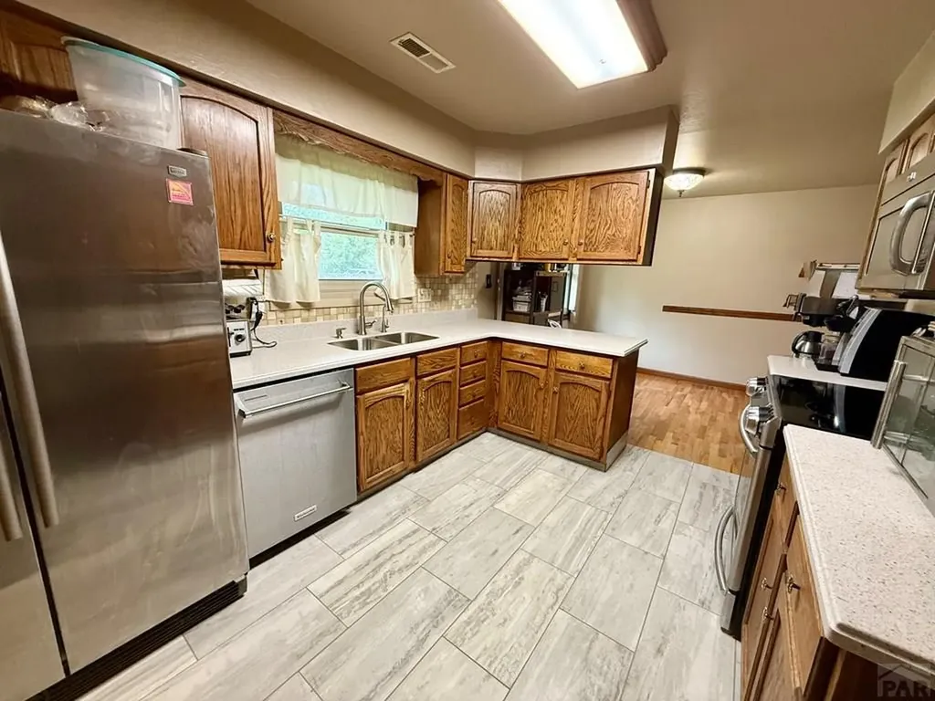 800 W Pearl Street Lamar CO 81052