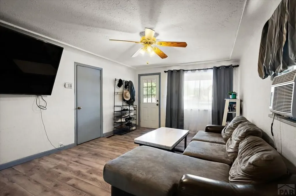 1632 W 17th Street Pueblo CO 81003