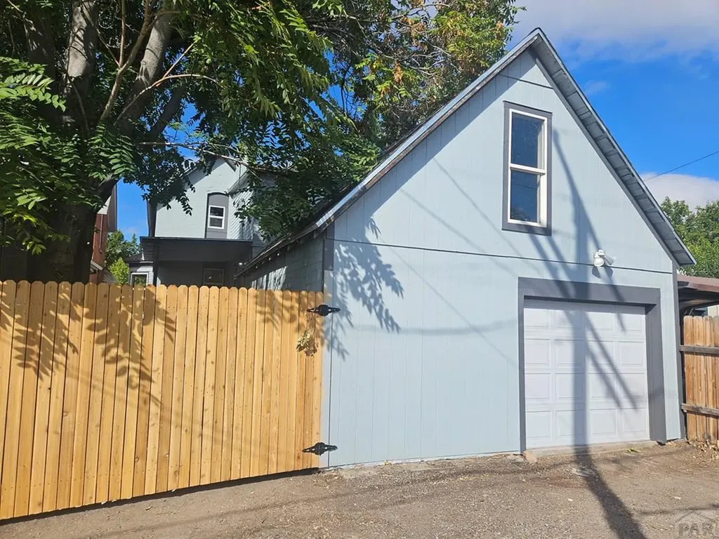 726 W 13th Street Pueblo CO 81003