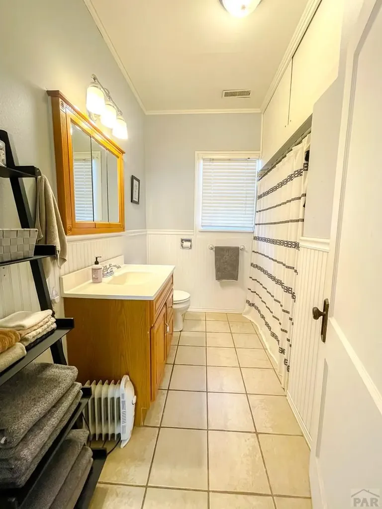 809 Belleview Avenue La Junta CO 81050