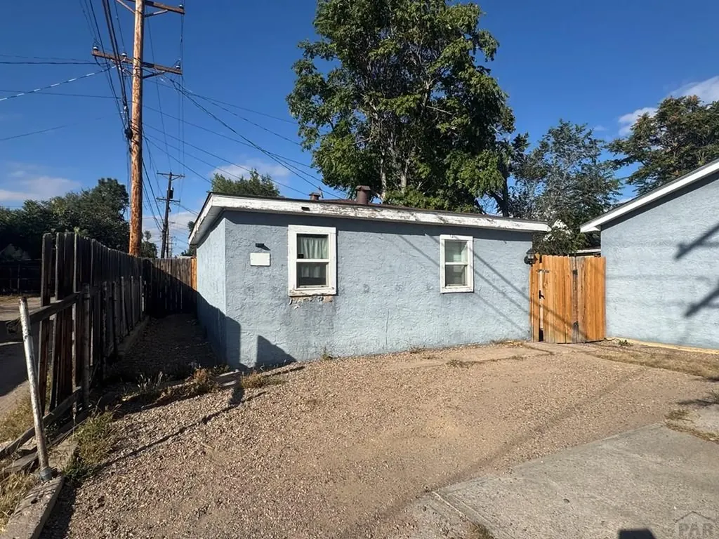 1027 E Abriendo Avenue Pueblo CO 81004