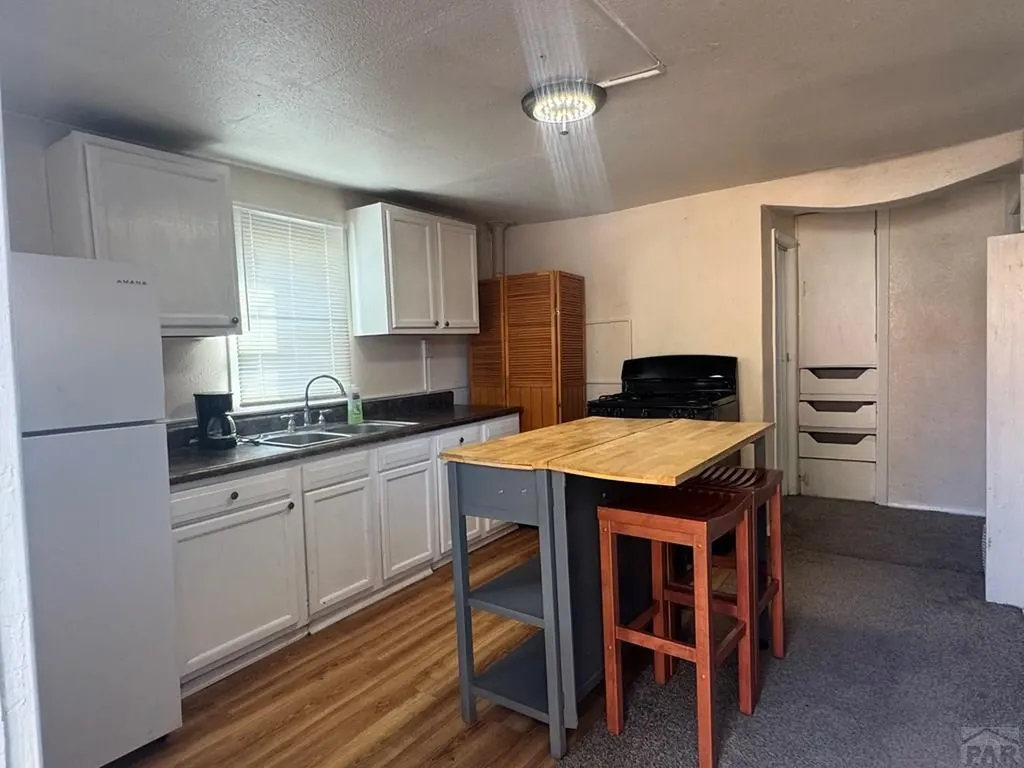 1027 E Abriendo Avenue Pueblo CO 81004