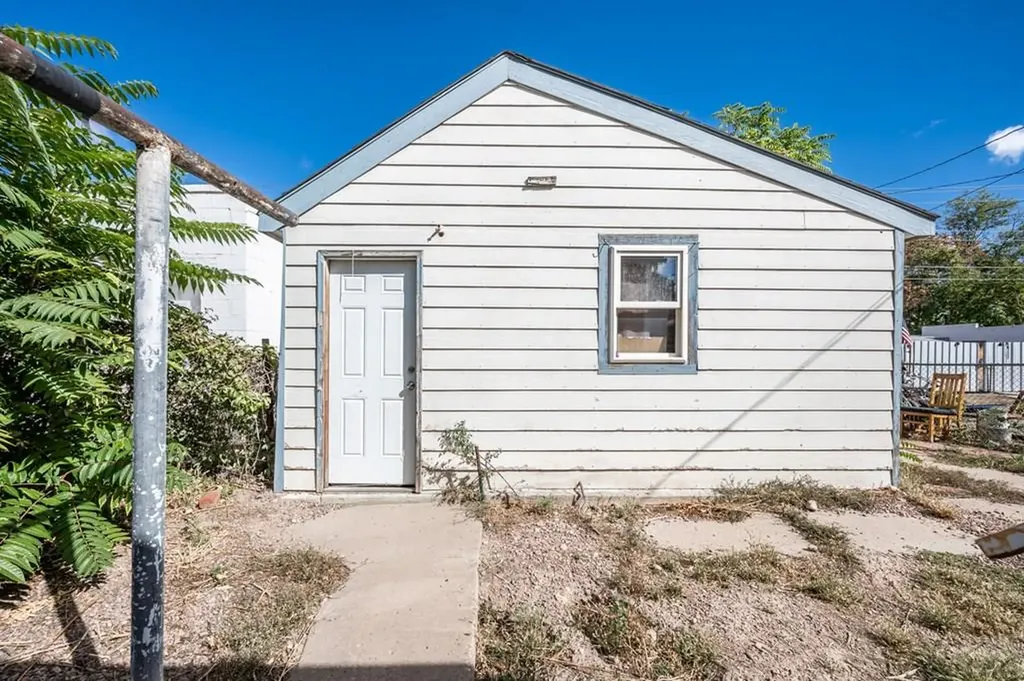 1110 E Evans Avenue Pueblo CO 81004