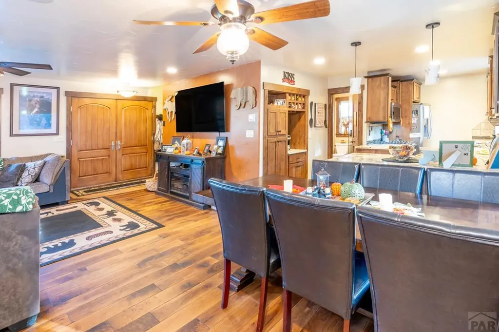 8946 Cottonwood Drive Beulah CO 81023