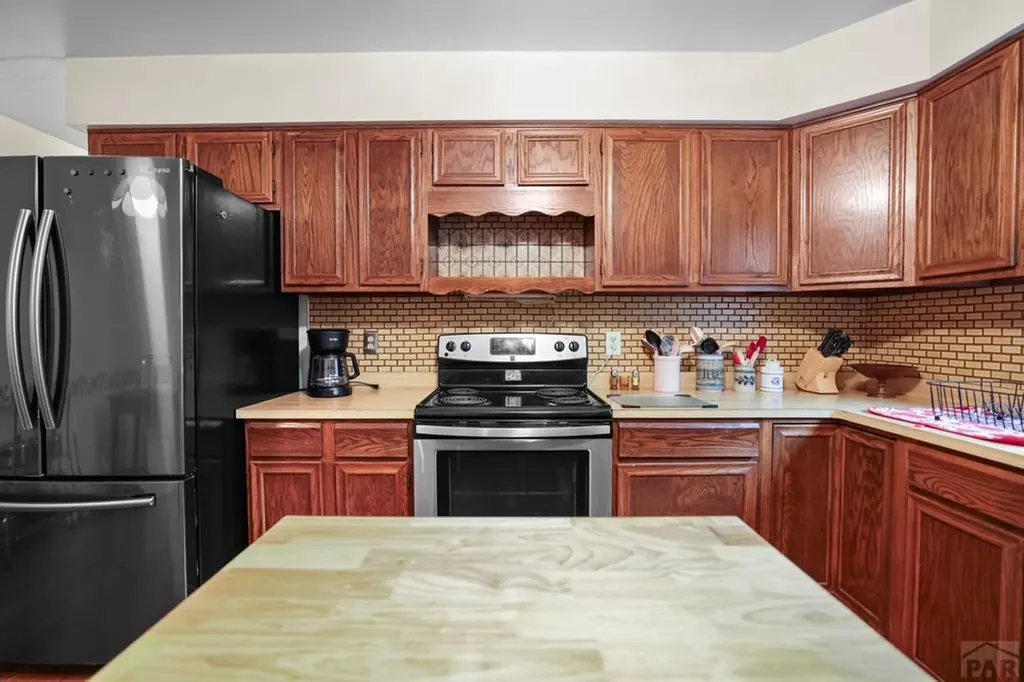 172 Encino Drive Pueblo CO 81005