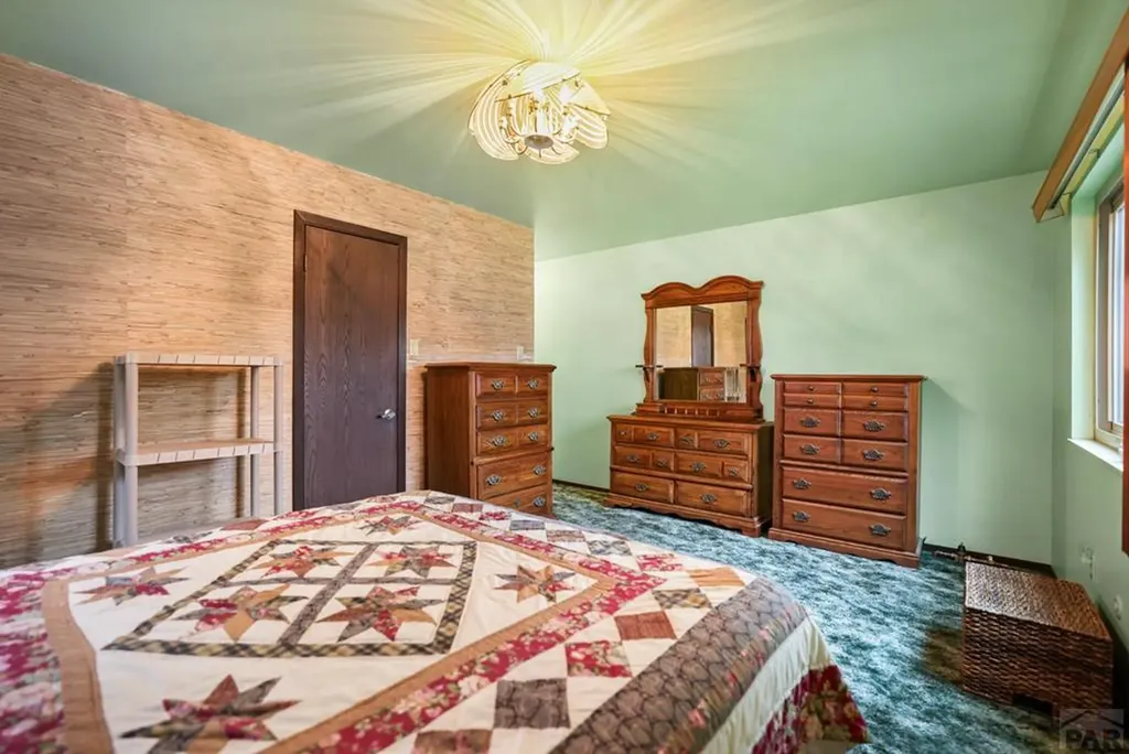 172 Encino Drive Pueblo CO 81005