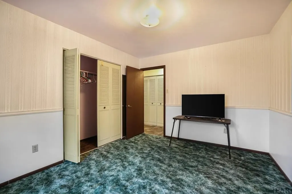 172 Encino Drive Pueblo CO 81005