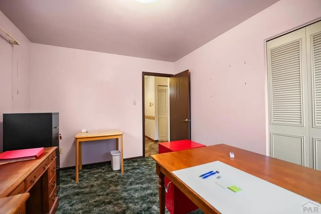 172 Encino Drive Pueblo CO 81005