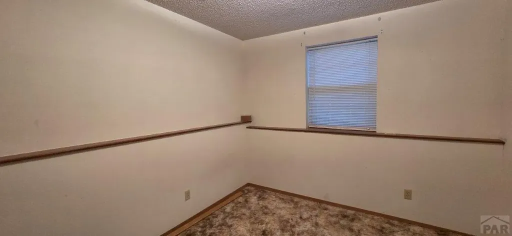 5 Reese Circle Lamar CO 81052