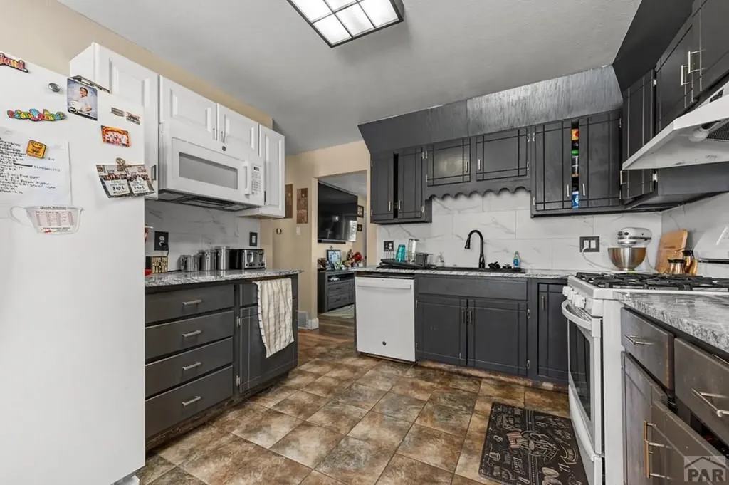 2 Wasatch Pueblo CO 81005