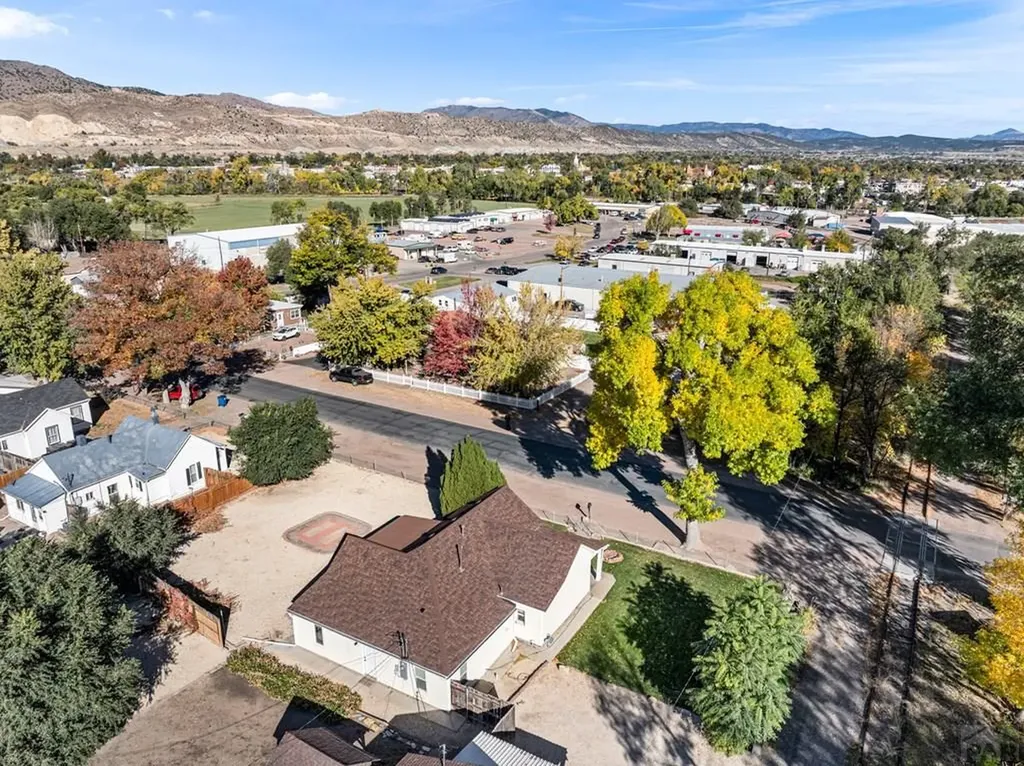 826 Griffin Avenue Canon City CO 81212