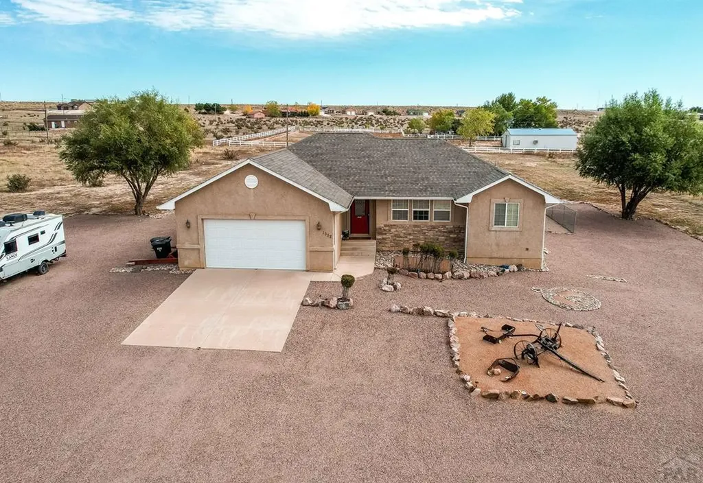 Pueblo West CO, 1352