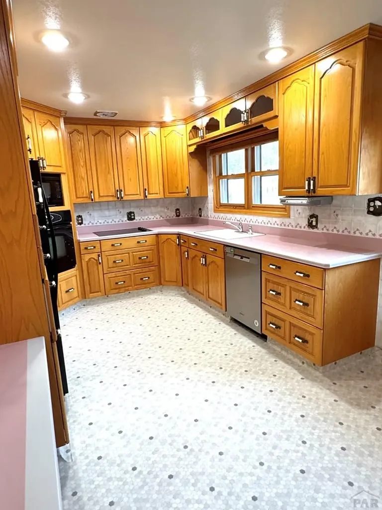 1645 Cherrywood Lane Pueblo CO 81005