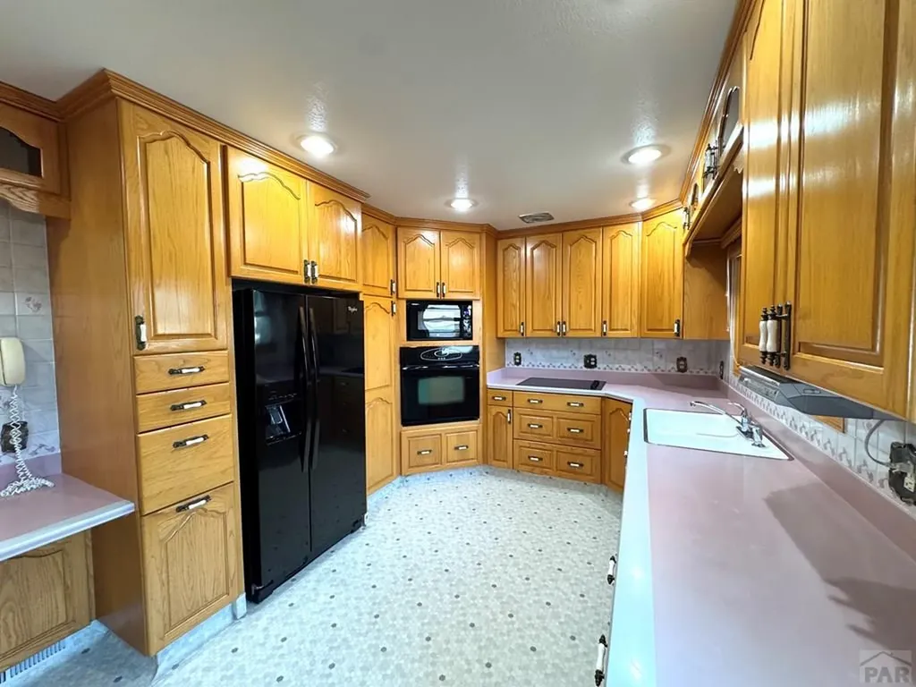 1645 Cherrywood Lane Pueblo CO 81005