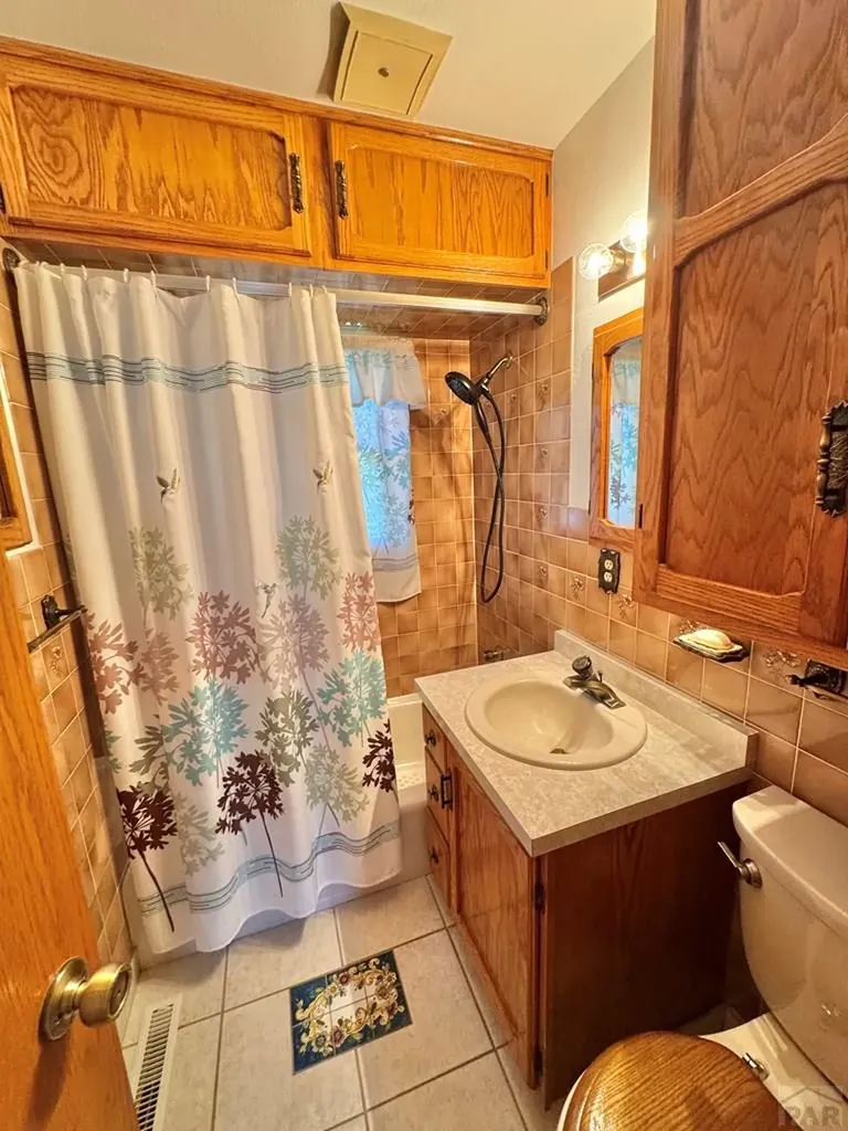 1645 Cherrywood Lane Pueblo CO 81005