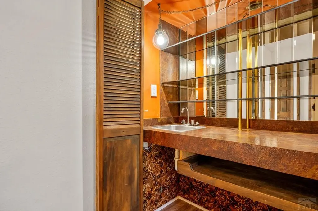 2325 West Street Pueblo CO 81003