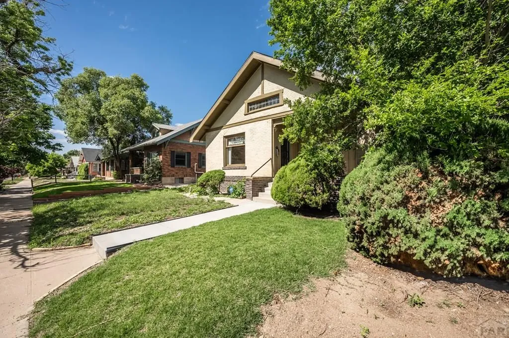 2325 West Street Pueblo CO 81003