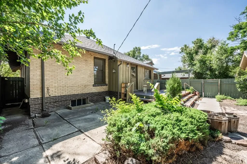 2325 West Street Pueblo CO 81003