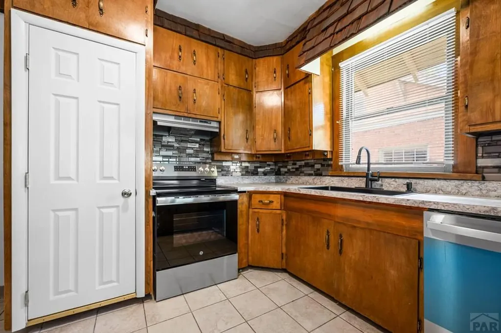 2325 West Street Pueblo CO 81003