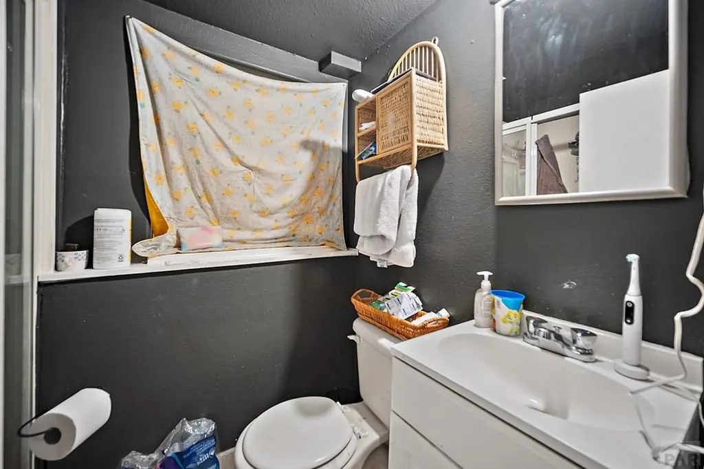 155 Gamble Lane Pueblo CO 81001