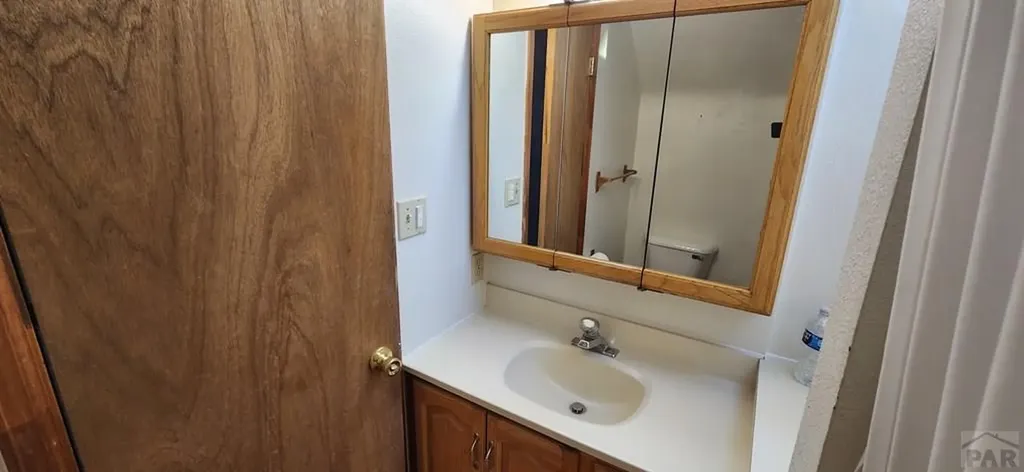 606 Smithland Avenue La Junta CO 81050