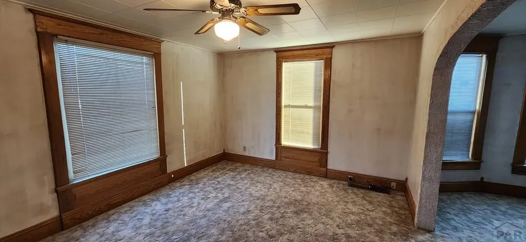 606 Smithland Avenue La Junta CO 81050