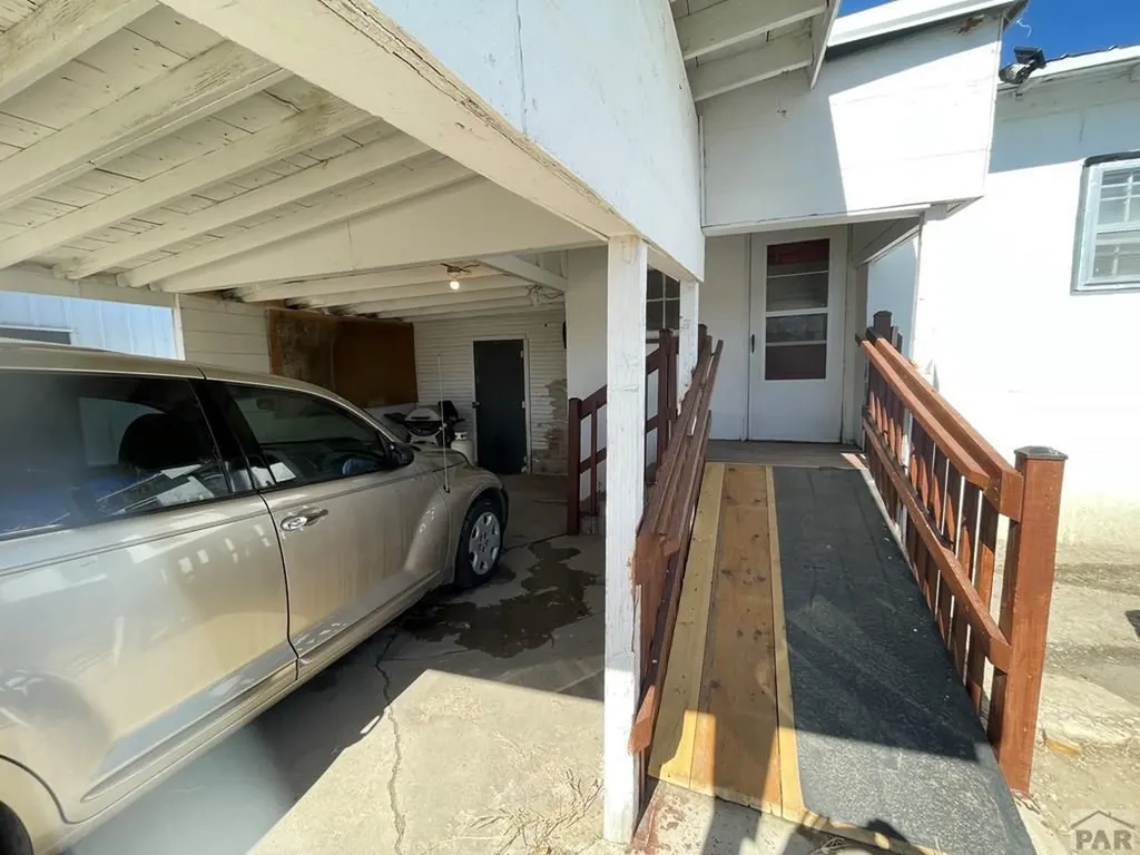 1010 Wansted Eads CO 81036