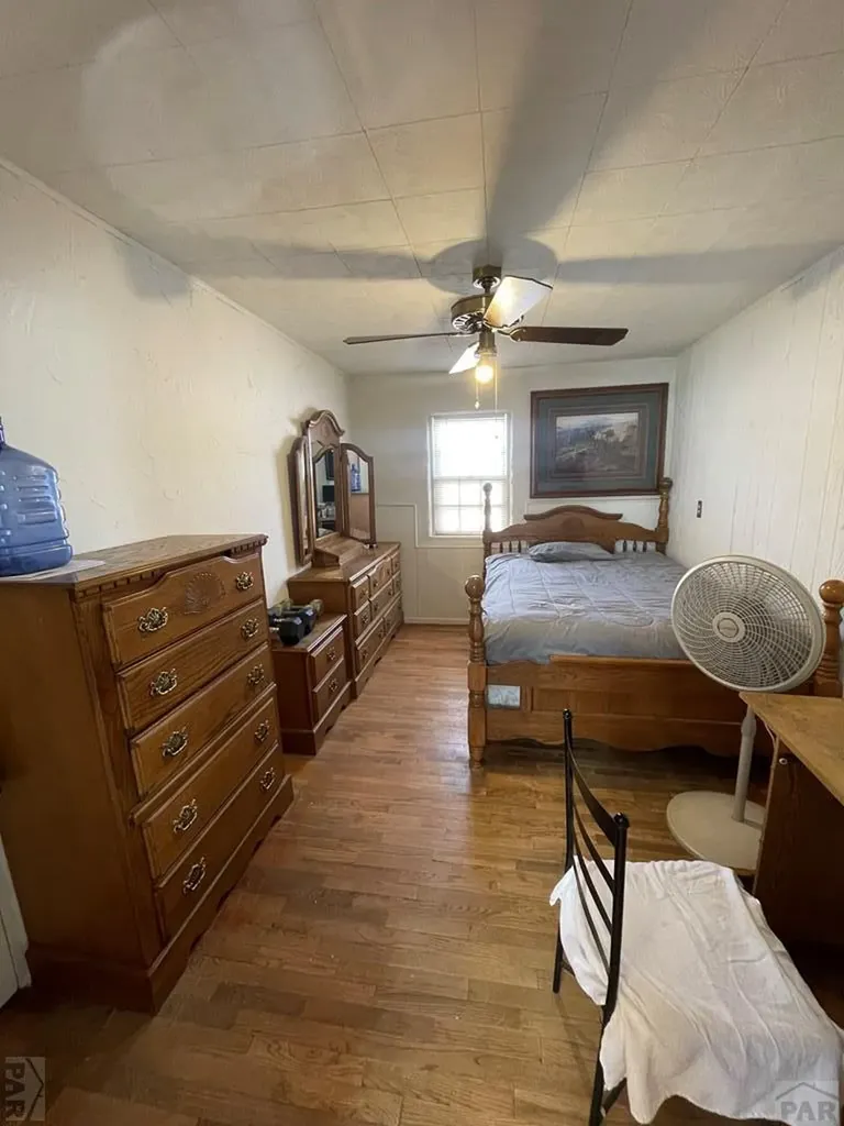 1010 Wansted Eads CO 81036