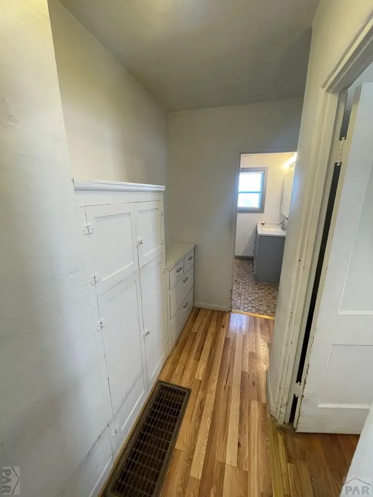 1010 Wansted Eads CO 81036