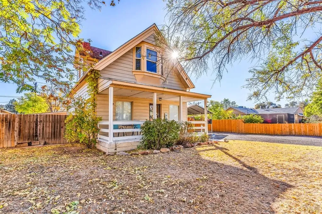 2612 5th Avenue Pueblo CO 81003