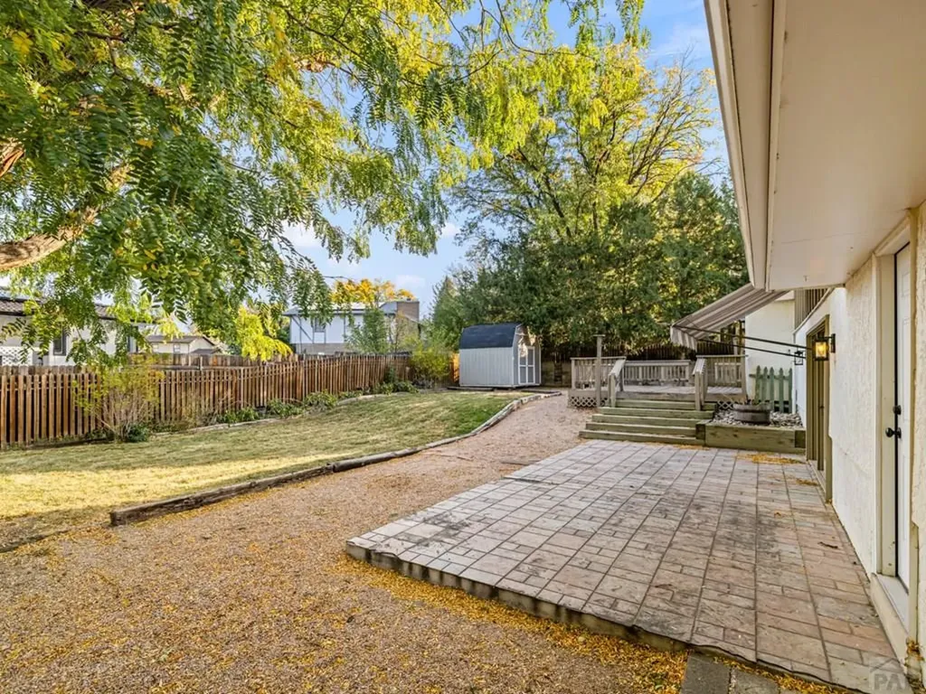 9 Heaton Place Pueblo CO 81001