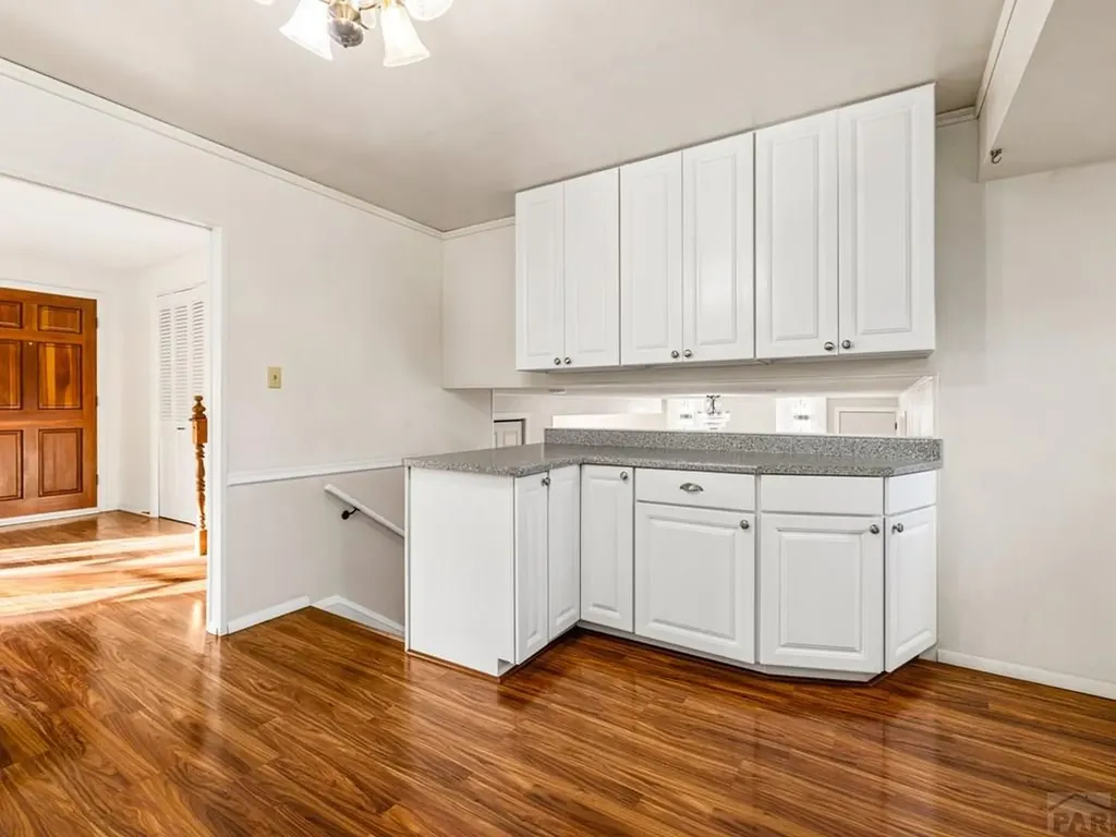 9 Heaton Place Pueblo CO 81001