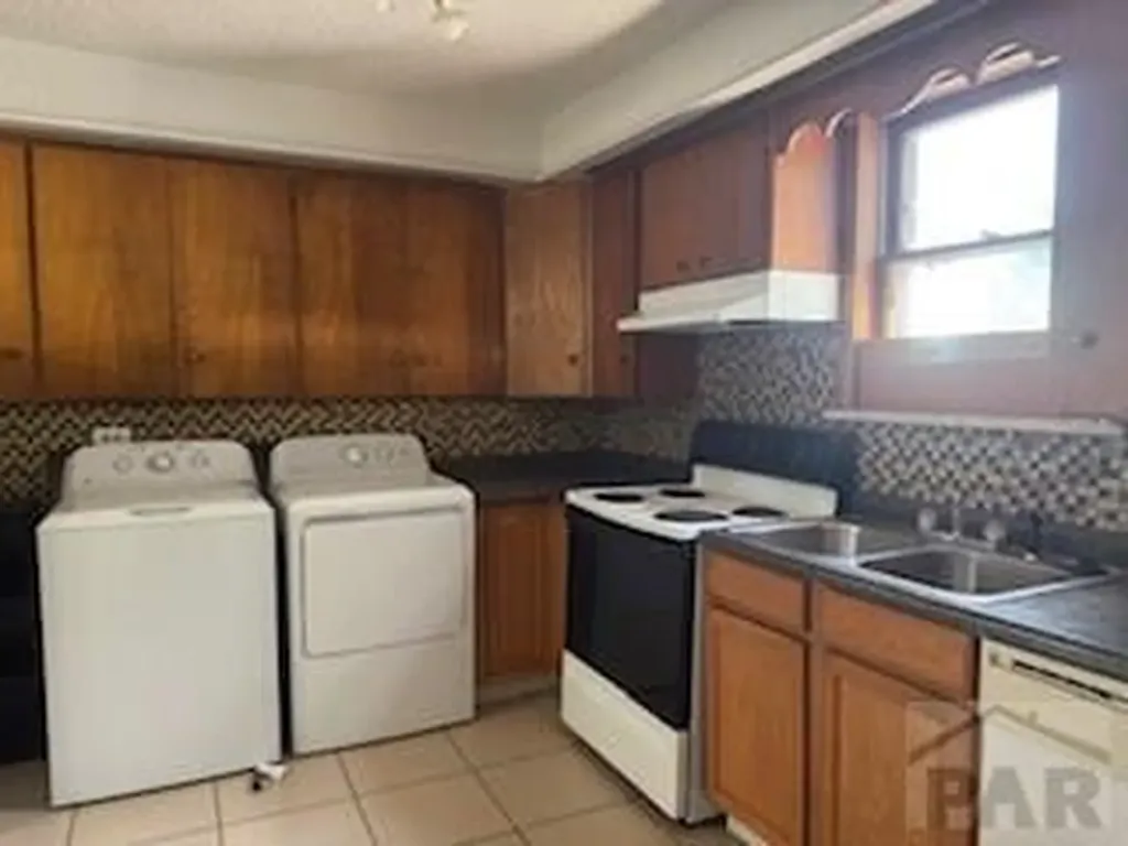 1717 Jones Avenue Pueblo CO 81005