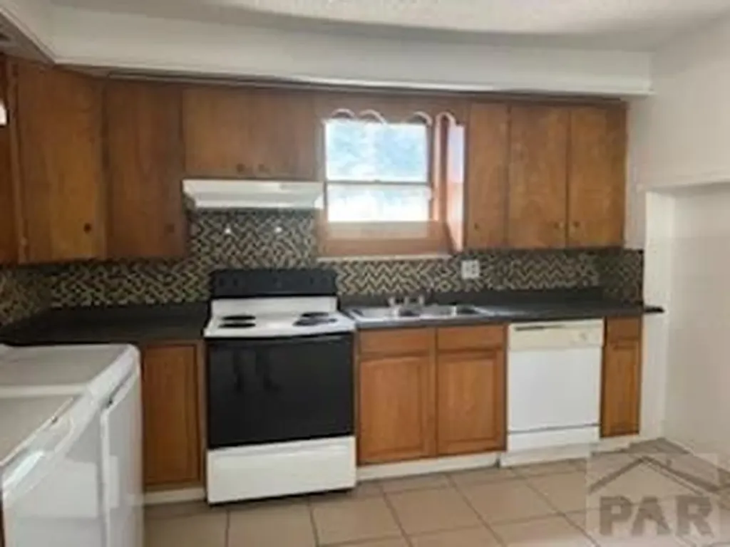 1717 Jones Avenue Pueblo CO 81005