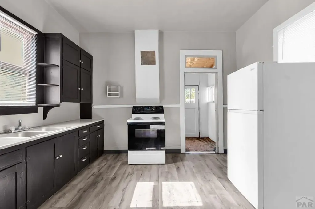 937 Spruce Street Pueblo CO 81004