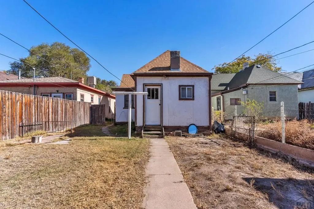 937 Spruce Street Pueblo CO 81004