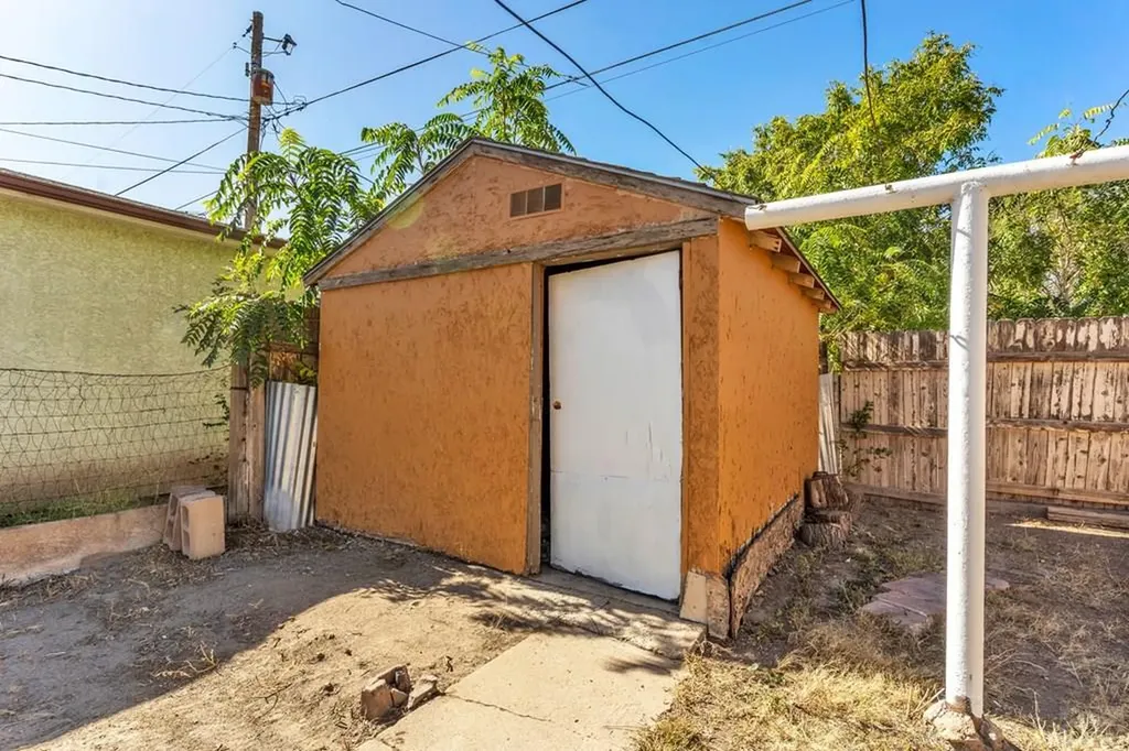 937 Spruce Street Pueblo CO 81004