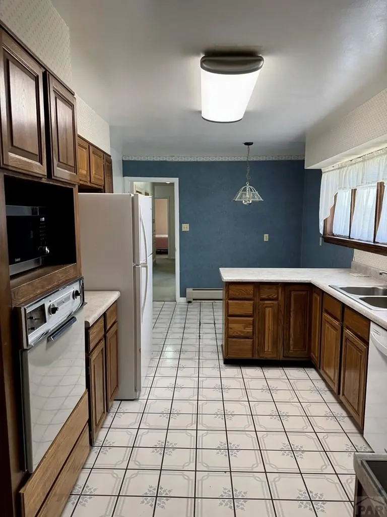 28520 County Road 14 Rocky Ford CO 81067