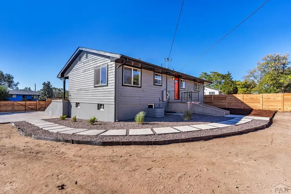 1719 E 3rd Street Pueblo CO 81001